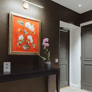  Hotel Bastian